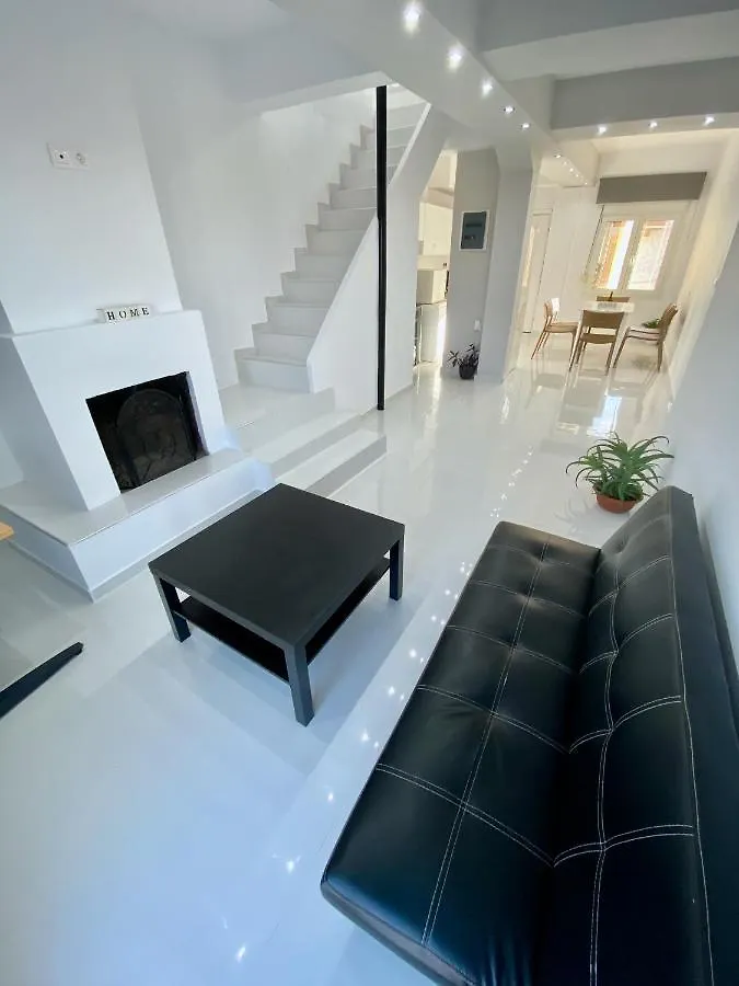 The White Chalkidiki Holiday House - Sandy Beach Kriopigi